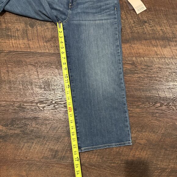 NYDJ Wide Leg Capri Jeans Rhodes Medium Wash Blue Denim Lift Tuck Size 12 New - Picture 6 of 14